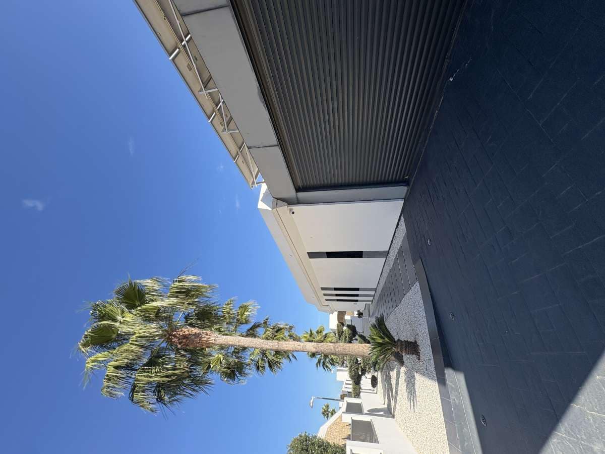 4 bedroom Villa for sale in Calpe / Calp - € 3,995,000 (Ref: 9650455)