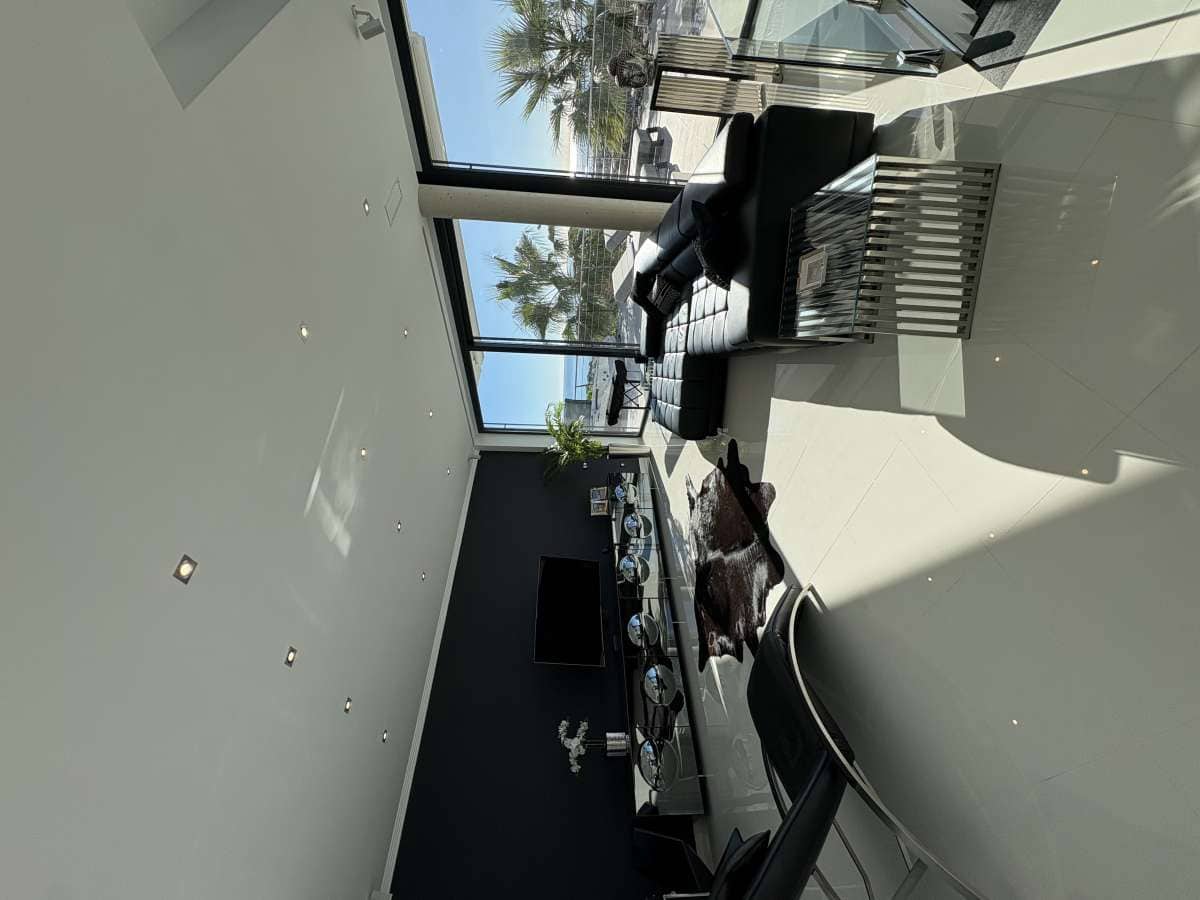 4 bedroom Villa for sale in Calpe / Calp - € 3,995,000 (Ref: 9650455)