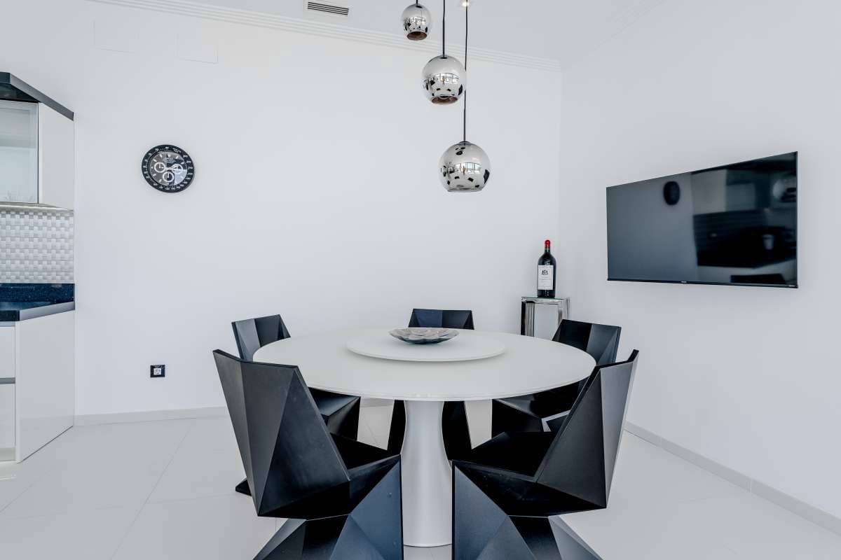 4 bedroom Villa for sale in Calpe / Calp - € 3,995,000 (Ref: 9650455)