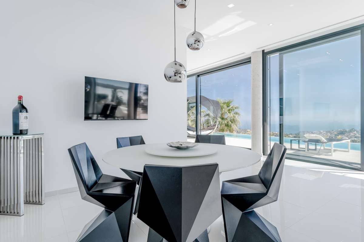 4 bedroom Villa for sale in Calpe / Calp - € 3,995,000 (Ref: 9650455)