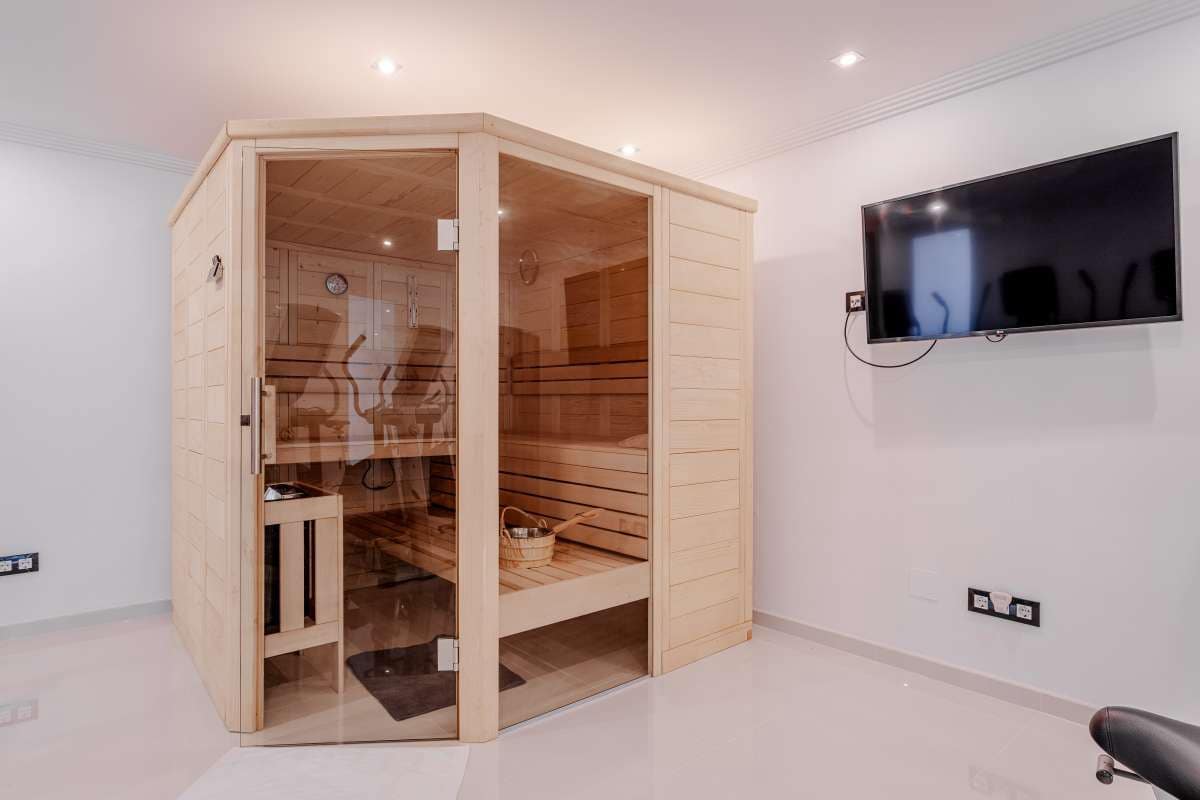 4 bedroom Villa for sale in Calpe / Calp - € 3,995,000 (Ref: 9650455)