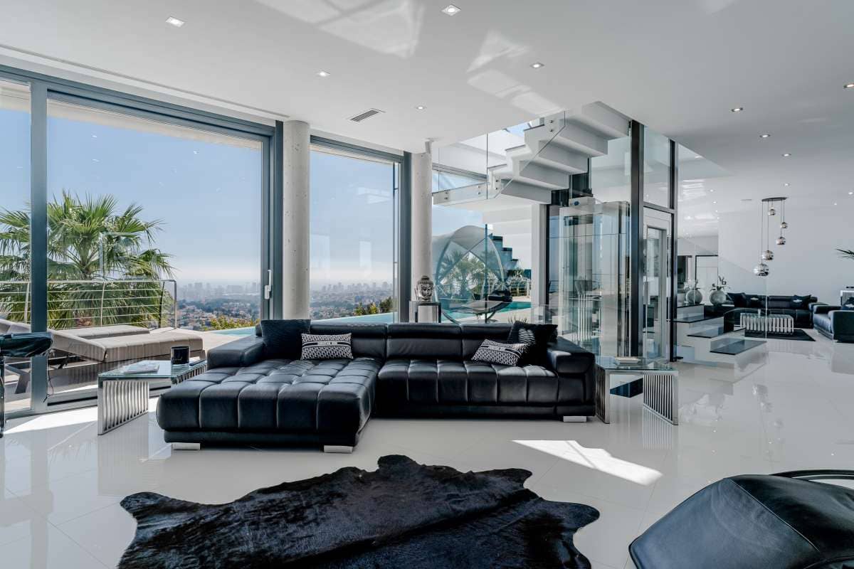 4 bedroom Villa for sale in Calpe / Calp - € 3,995,000 (Ref: 9650455)