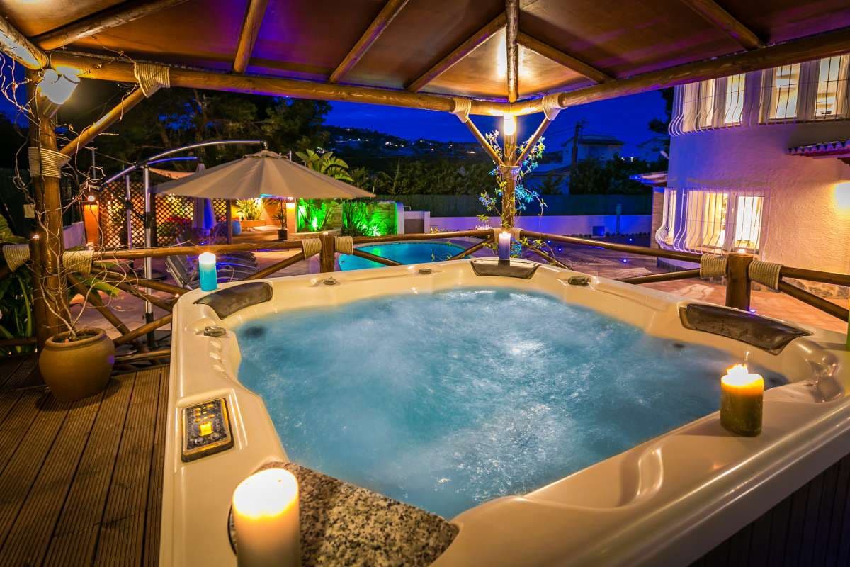 6 makuuhuone Huvila myytävänä paikassa Benissa - 645 000 € (Ref: 9672160)