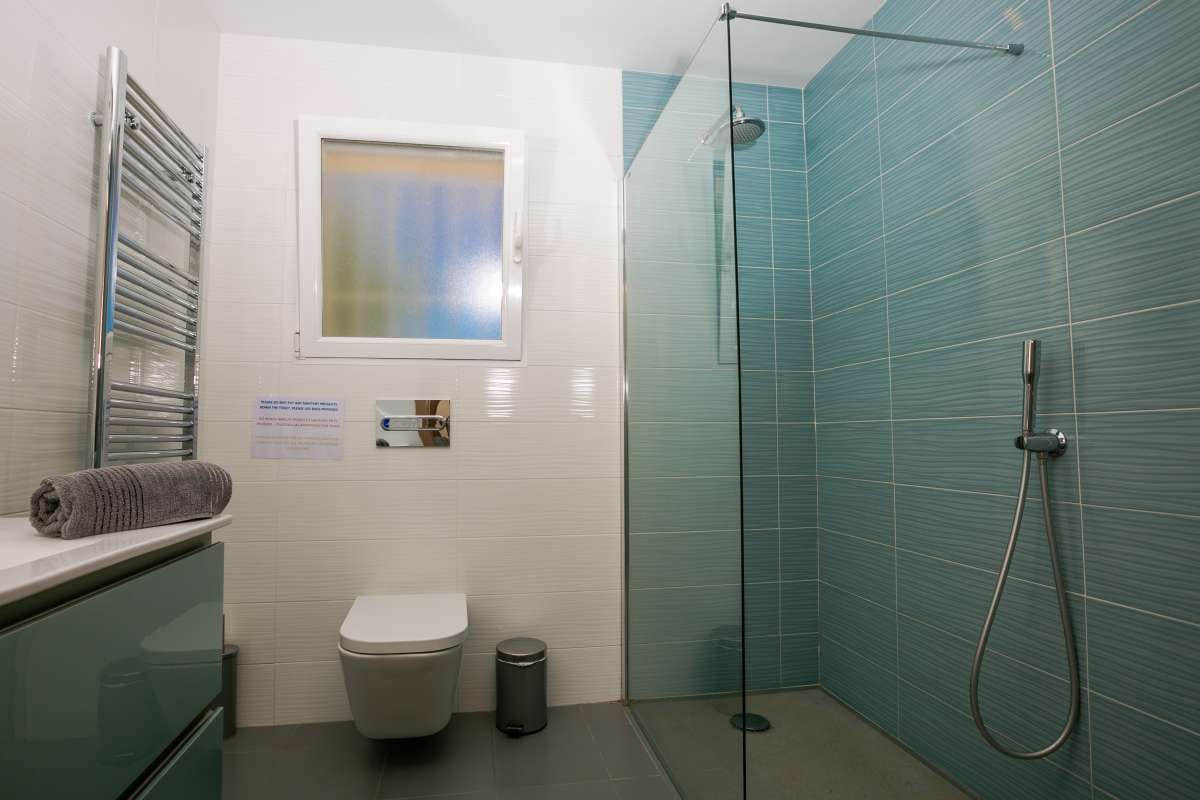 6 makuuhuone Huvila myytävänä paikassa Benissa - 645 000 € (Ref: 9672160)