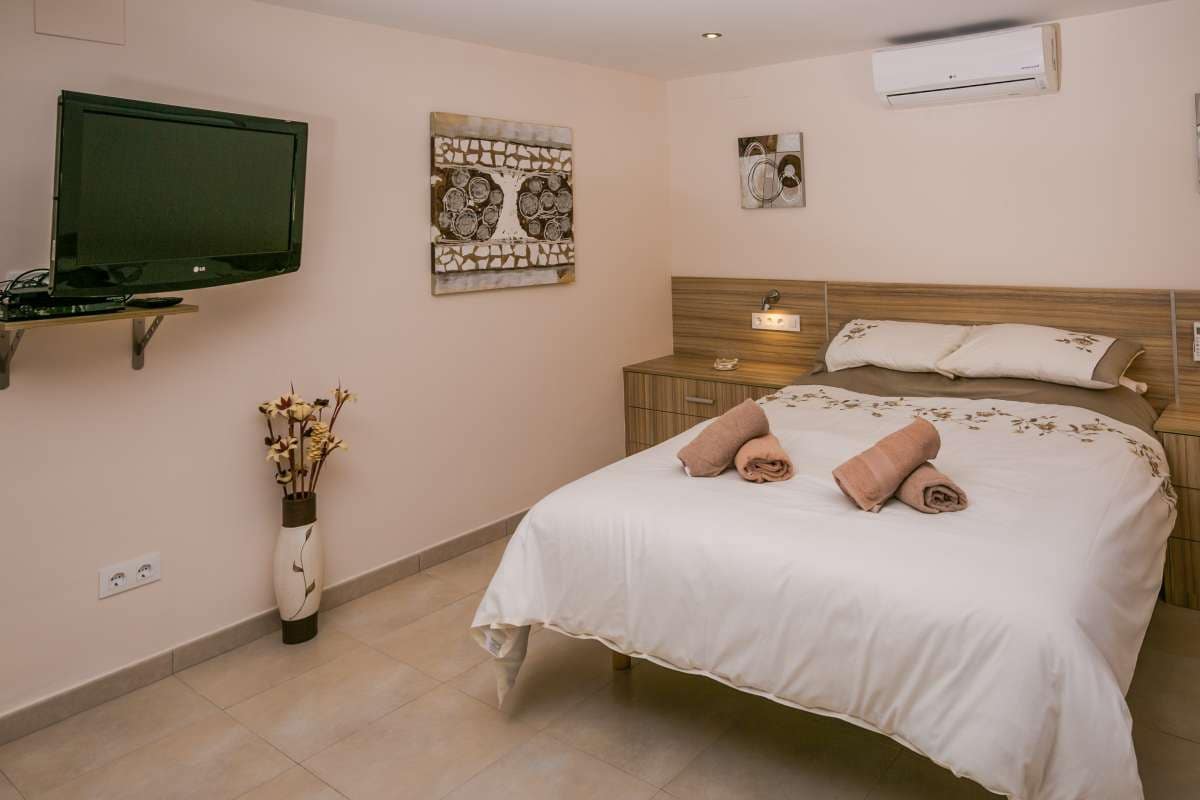 6 makuuhuone Huvila myytävänä paikassa Benissa - 645 000 € (Ref: 9672160)