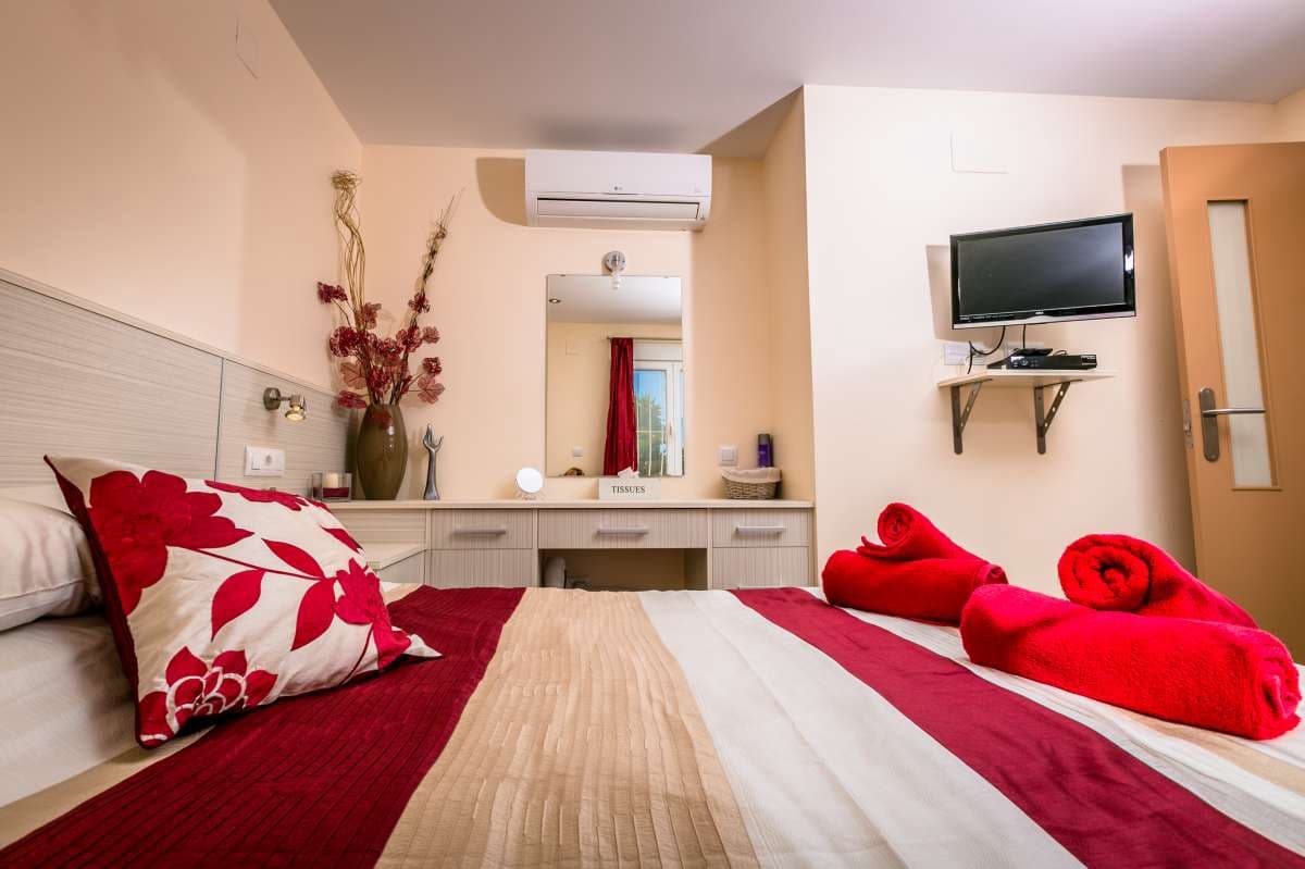 6 makuuhuone Huvila myytävänä paikassa Benissa - 645 000 € (Ref: 9672160)