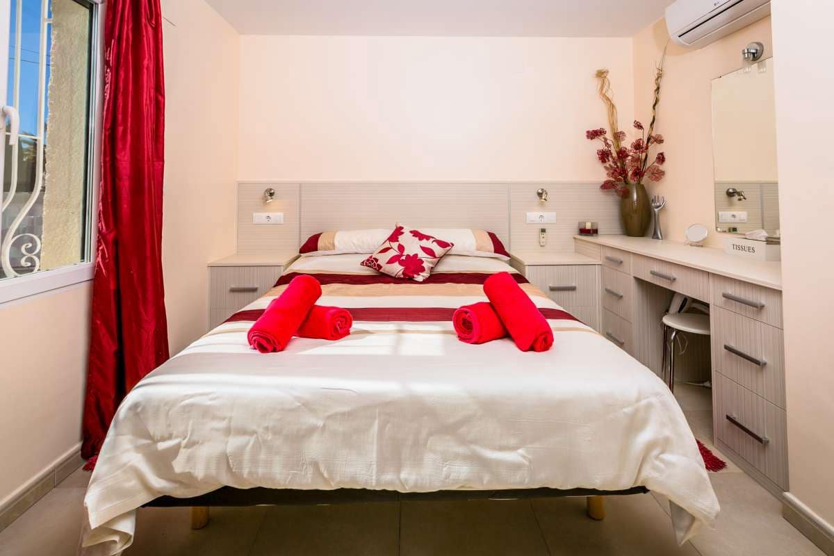 6 makuuhuone Huvila myytävänä paikassa Benissa - 645 000 € (Ref: 9672160)