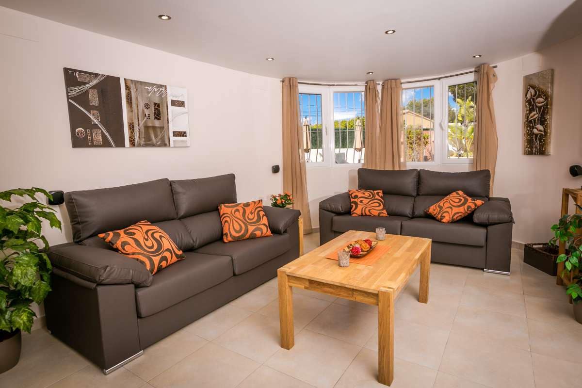 6 makuuhuone Huvila myytävänä paikassa Benissa - 645 000 € (Ref: 9672160)