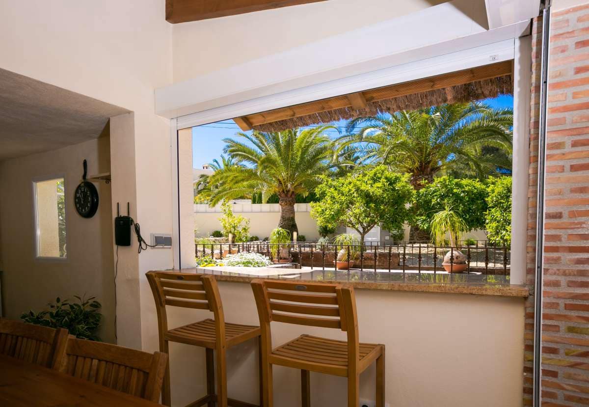 6 makuuhuone Huvila myytävänä paikassa Benissa - 645 000 € (Ref: 9672160)