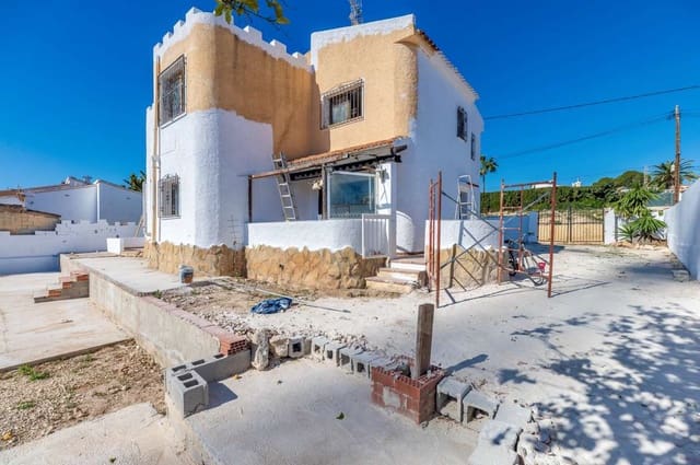 6 chambre Villa/Maison à vendre à Calpe / Calp - 450 000 € (Ref: 9687635)