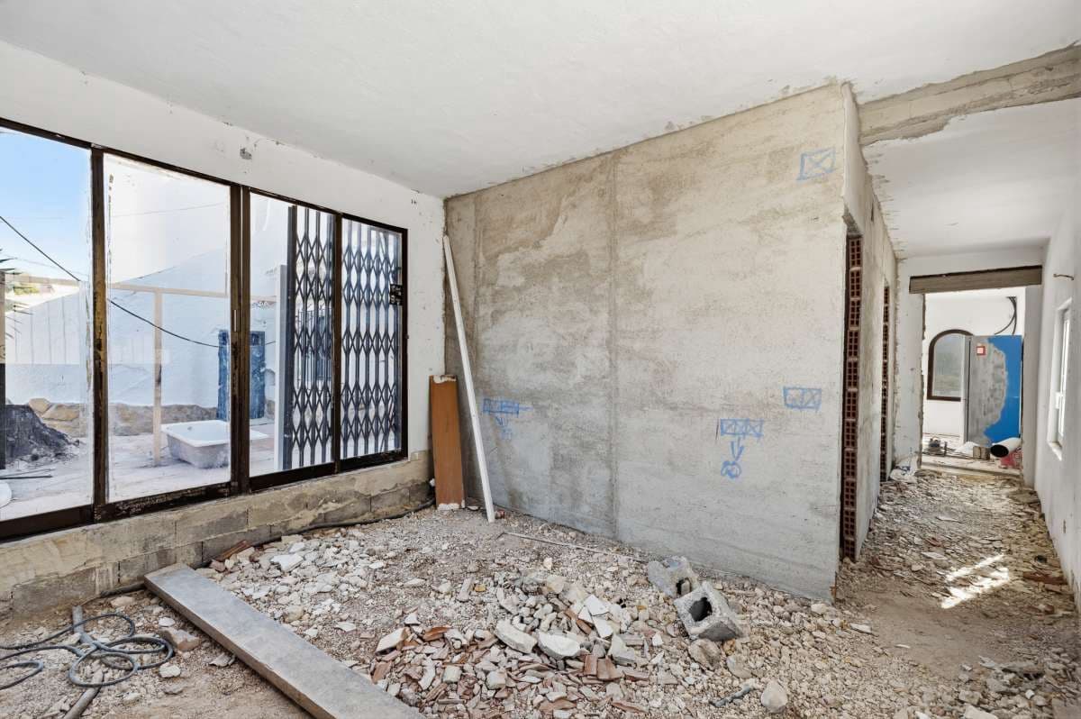 6 chambre Villa/Maison à vendre à Calpe / Calp - 450 000 € (Ref: 9687635)