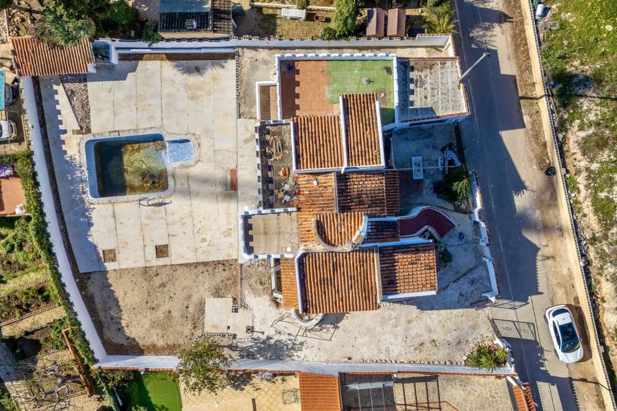 6 chambre Villa/Maison à vendre à Calpe / Calp - 450 000 € (Ref: 9687635)