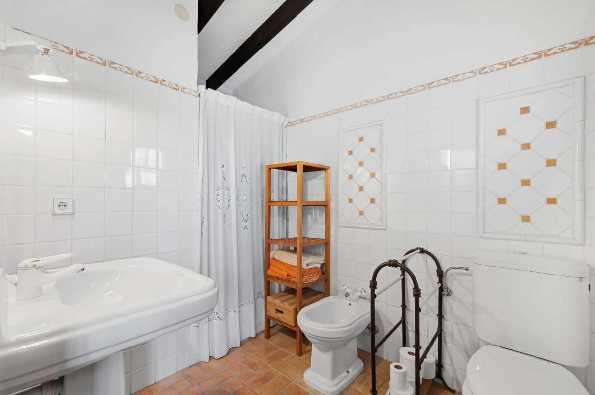 8 bedroom Finca/Country House for sale in Moraira - € 1,600,000 (Ref: 9713878)