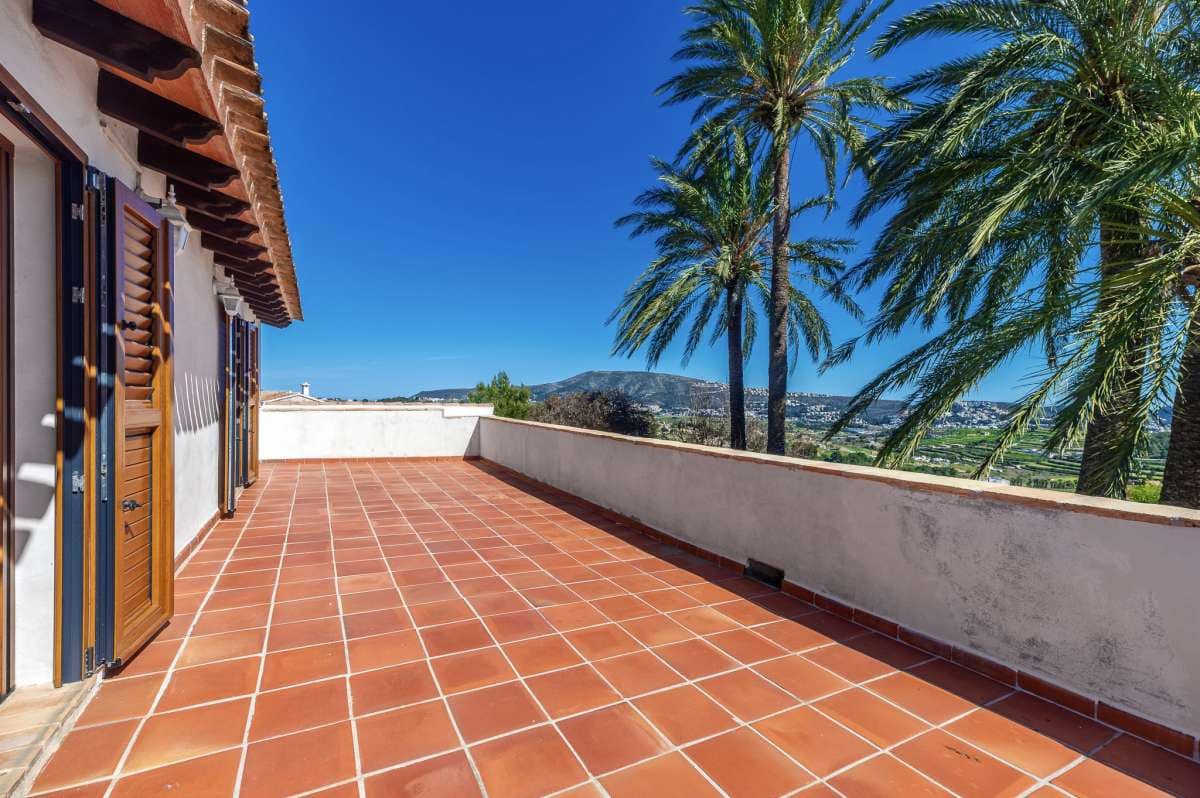 8 bedroom Finca/Country House for sale in Moraira - € 1,600,000 (Ref: 9713878)