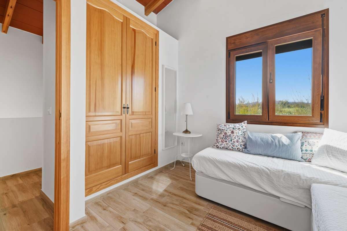 8 bedroom Finca/Country House for sale in Moraira - € 1,600,000 (Ref: 9713878)