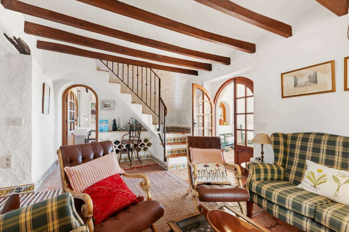 8 bedroom Finca/Country House for sale in Moraira - € 1,600,000 (Ref: 9713878)