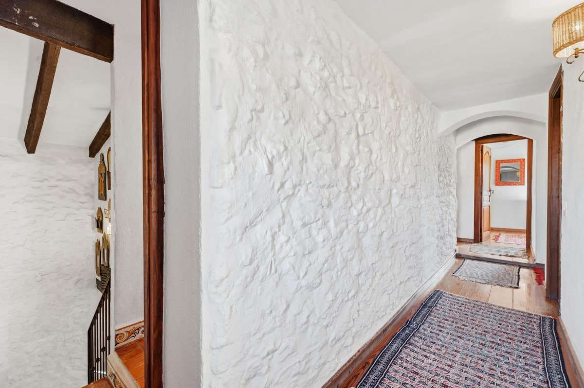 8 bedroom Finca/Country House for sale in Moraira - € 1,600,000 (Ref: 9713878)