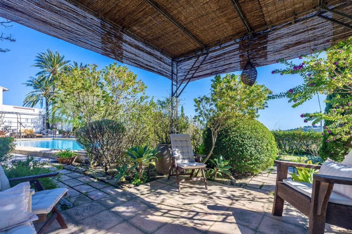 8 bedroom Finca/Country House for sale in Moraira - € 1,600,000 (Ref: 9713878)