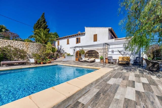 8 bedroom Finca/Country House for sale in Moraira, Teulada-Moraira - € 1,600,000 (Ref: 9713878)