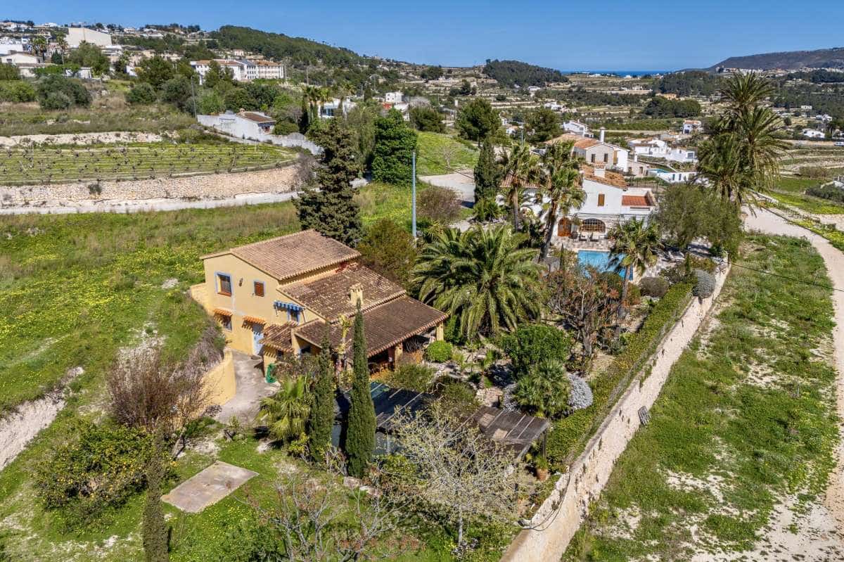 8 bedroom Finca/Country House for sale in Moraira - € 1,600,000 (Ref: 9713878)