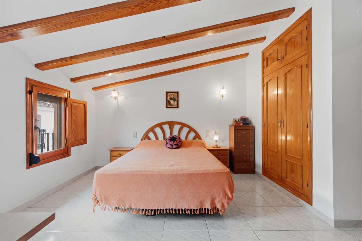 4 bedroom Townhouse for sale in Teulada - € 480,000 (Ref: 9723866)