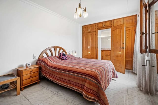 4 chambre Maison de Ville à vendre à Teulada Pueblo, Teulada-Moraira - 480 000 € (Ref: 9723866)