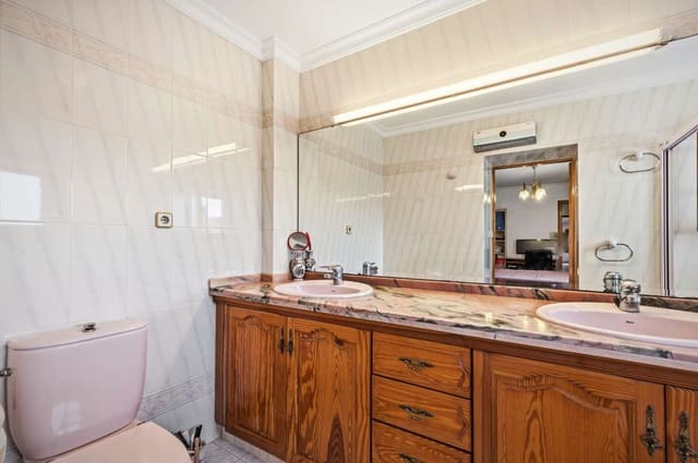 4 chambre Maison de Ville à vendre à Teulada Pueblo, Teulada-Moraira - 480 000 € (Ref: 9723866)