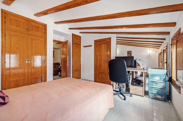 4 chambre Maison de Ville à vendre à Teulada Pueblo, Teulada-Moraira - 480 000 € (Ref: 9723866)