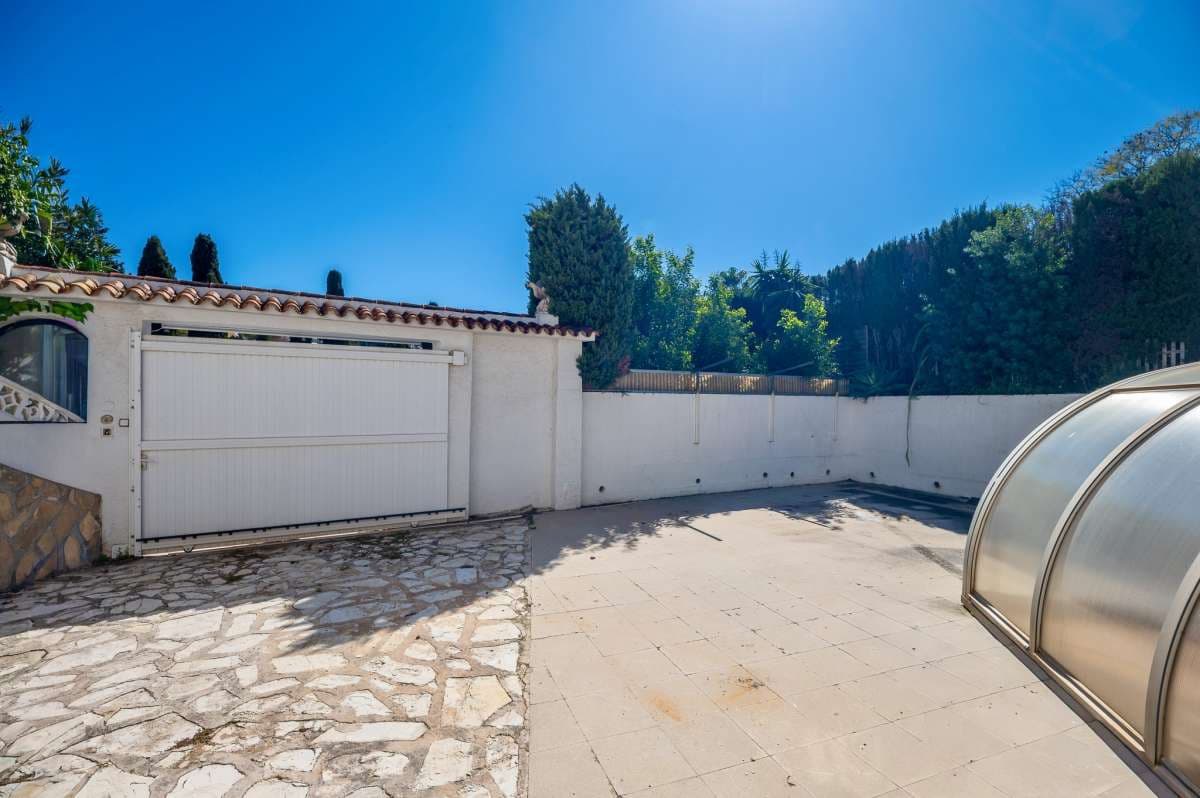 4 sovrum Villa till salu i Benissa - 575 000 € (Ref: 9737128)