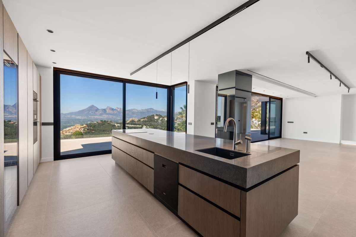 5 slaapkamer Villa te koop in Altea - € 2.690.000 (Ref: 9787568)