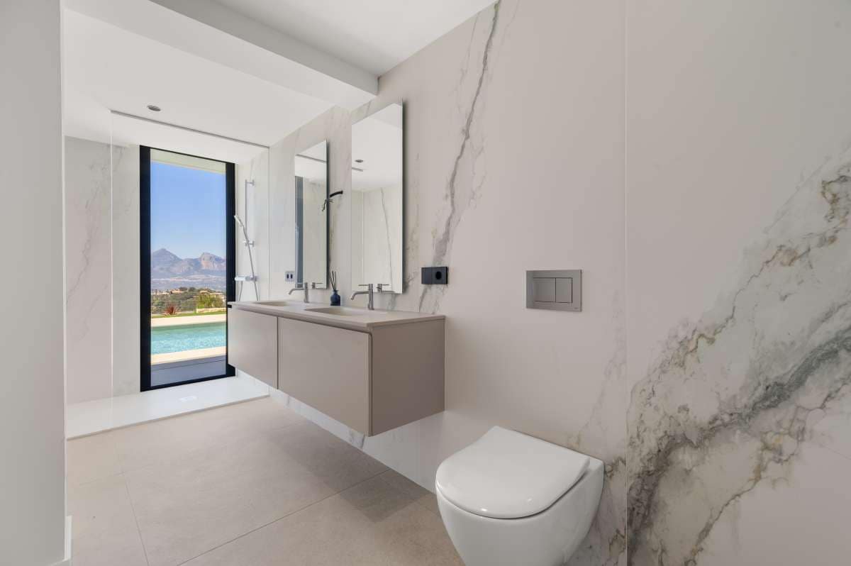 5 slaapkamer Villa te koop in Altea - € 2.690.000 (Ref: 9787568)