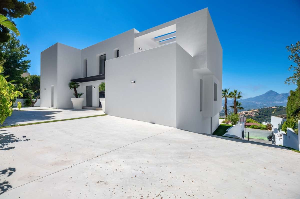 5 slaapkamer Villa te koop in Altea - € 2.690.000 (Ref: 9787568)