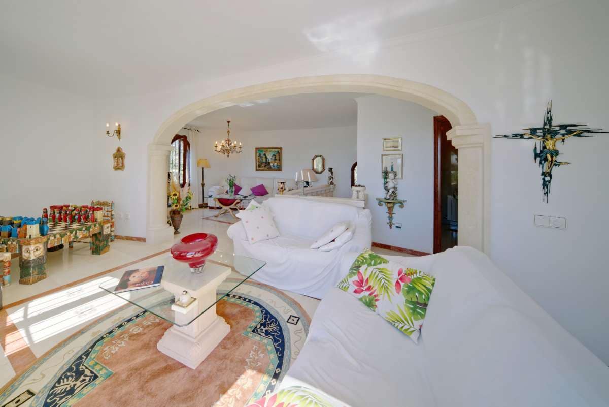 4 makuuhuone Huvila myytävänä paikassa Calpe / Calp - 925 000 € (Ref: 9787569)