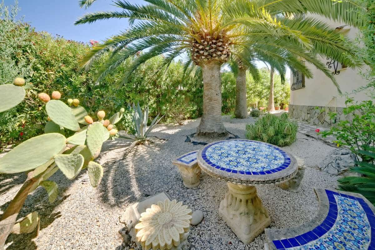 4 makuuhuone Huvila myytävänä paikassa Calpe / Calp - 925 000 € (Ref: 9787569)