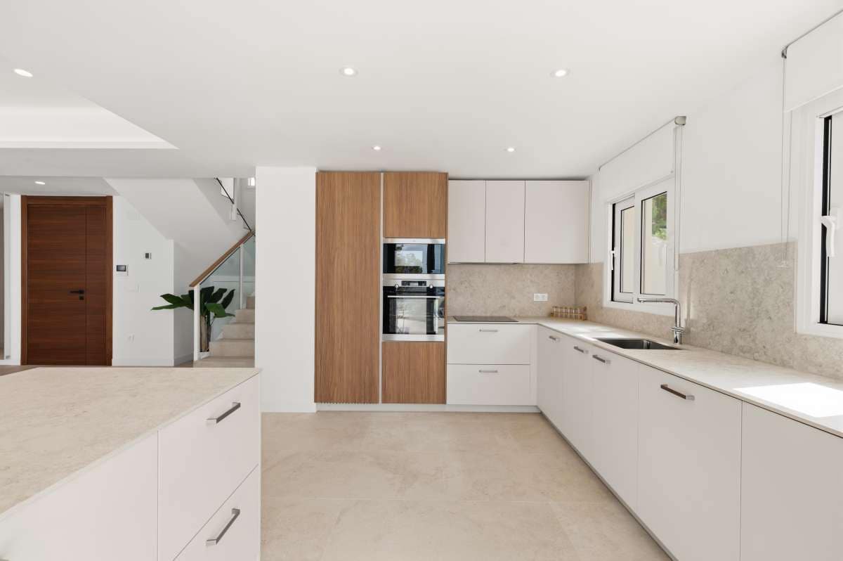 3 slaapkamer Villa te koop in Altea - € 1.650.000 (Ref: 9830117)