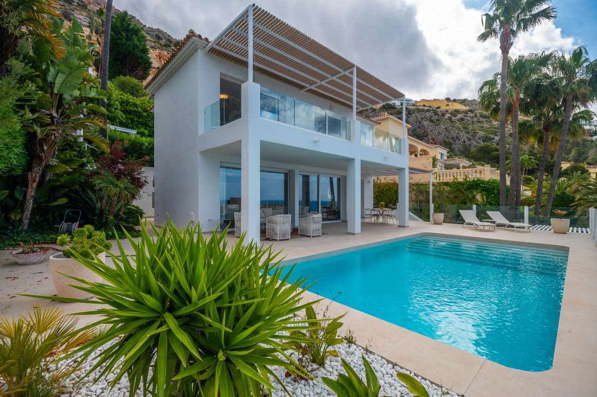 3 slaapkamer Villa te koop in Altea - € 1.650.000 (Ref: 9830117)