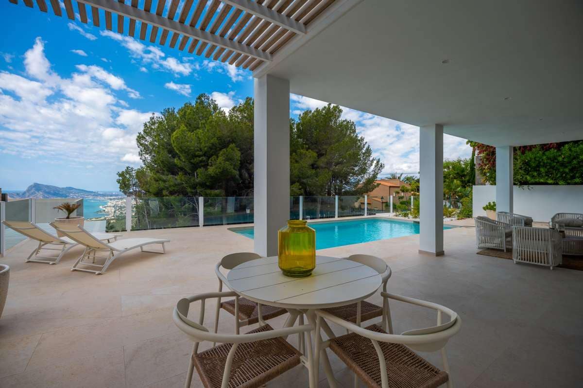 3 slaapkamer Villa te koop in Altea - € 1.650.000 (Ref: 9830117)