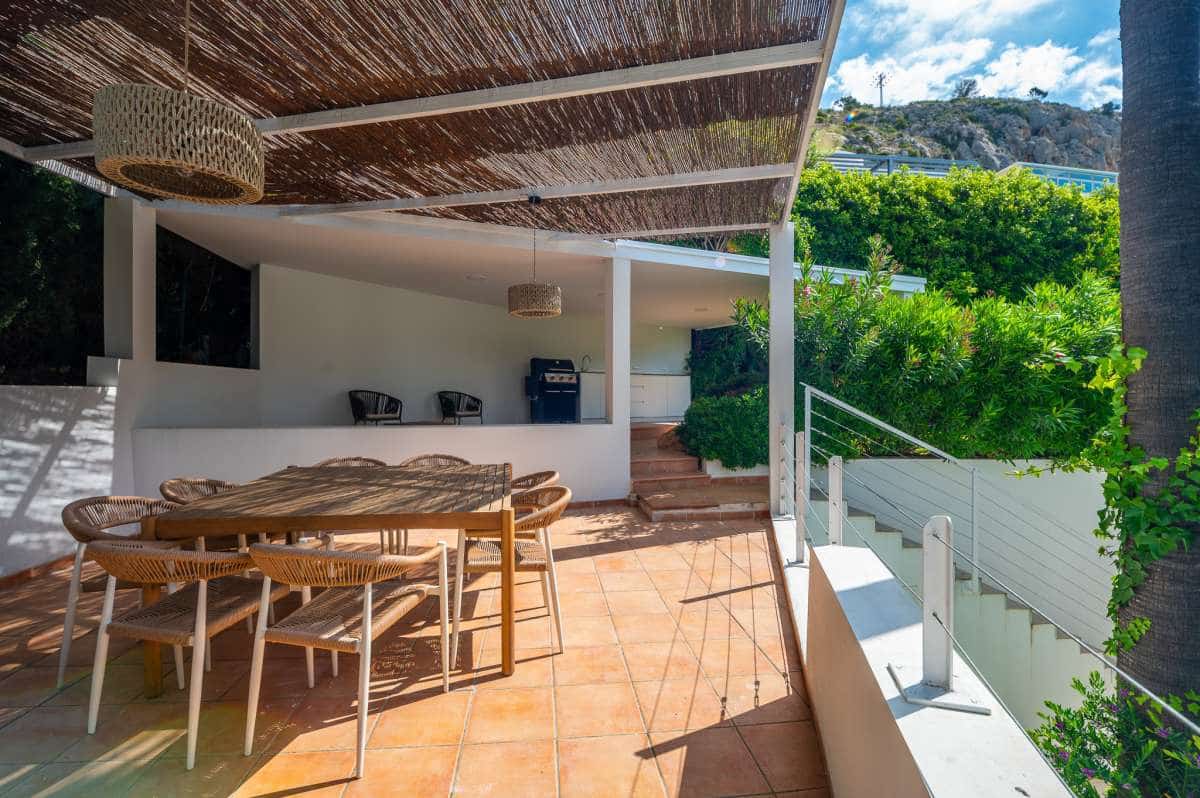 3 slaapkamer Villa te koop in Altea - € 1.650.000 (Ref: 9830117)