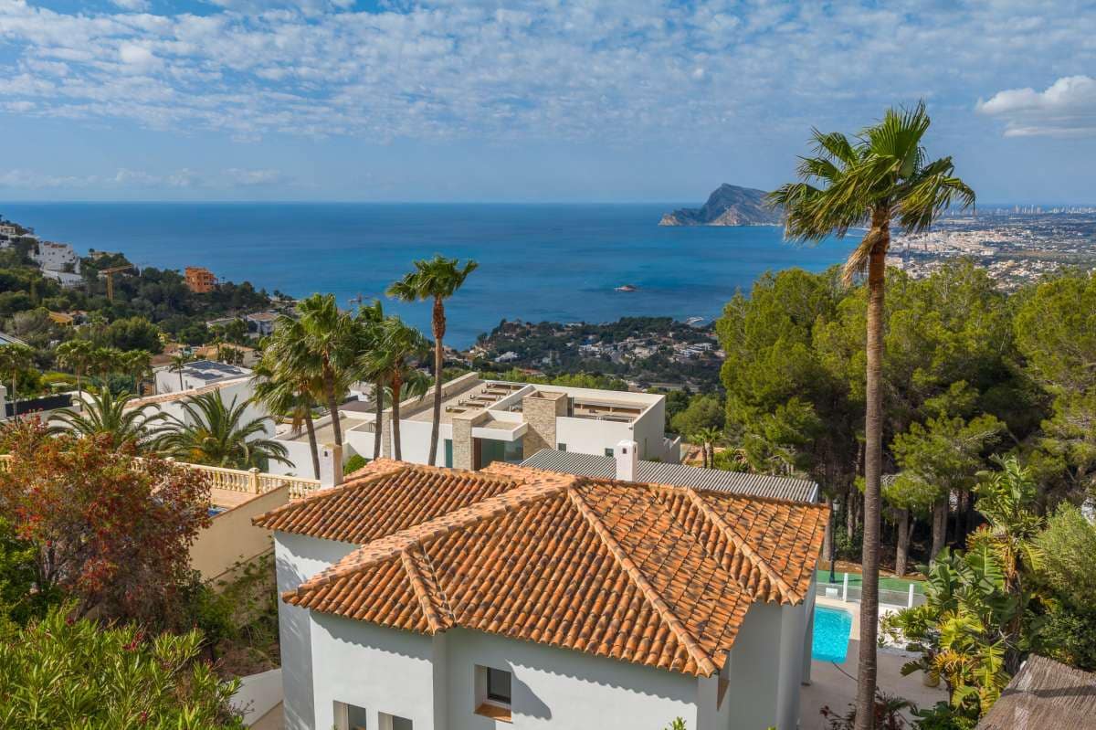 3 slaapkamer Villa te koop in Altea - € 1.650.000 (Ref: 9830117)