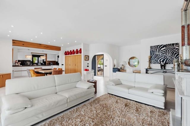 4 soveværelse Villa til salg i Benissa - € 2.490.000 (Ref: 9841561)