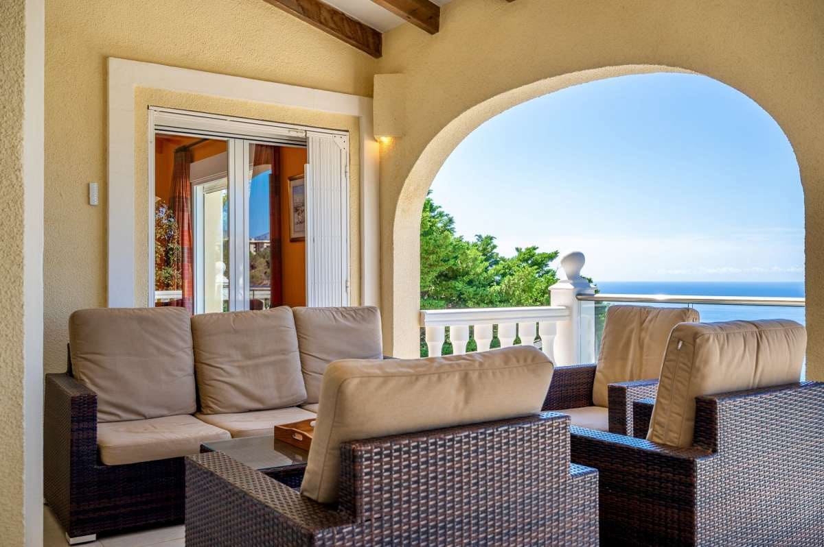 4 bedroom Villa for sale in Altea - € 1,470,000 (Ref: 9841562)