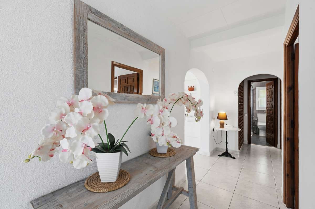 3 slaapkamer Villa te koop in Moraira - € 915.000 (Ref: 9861003)