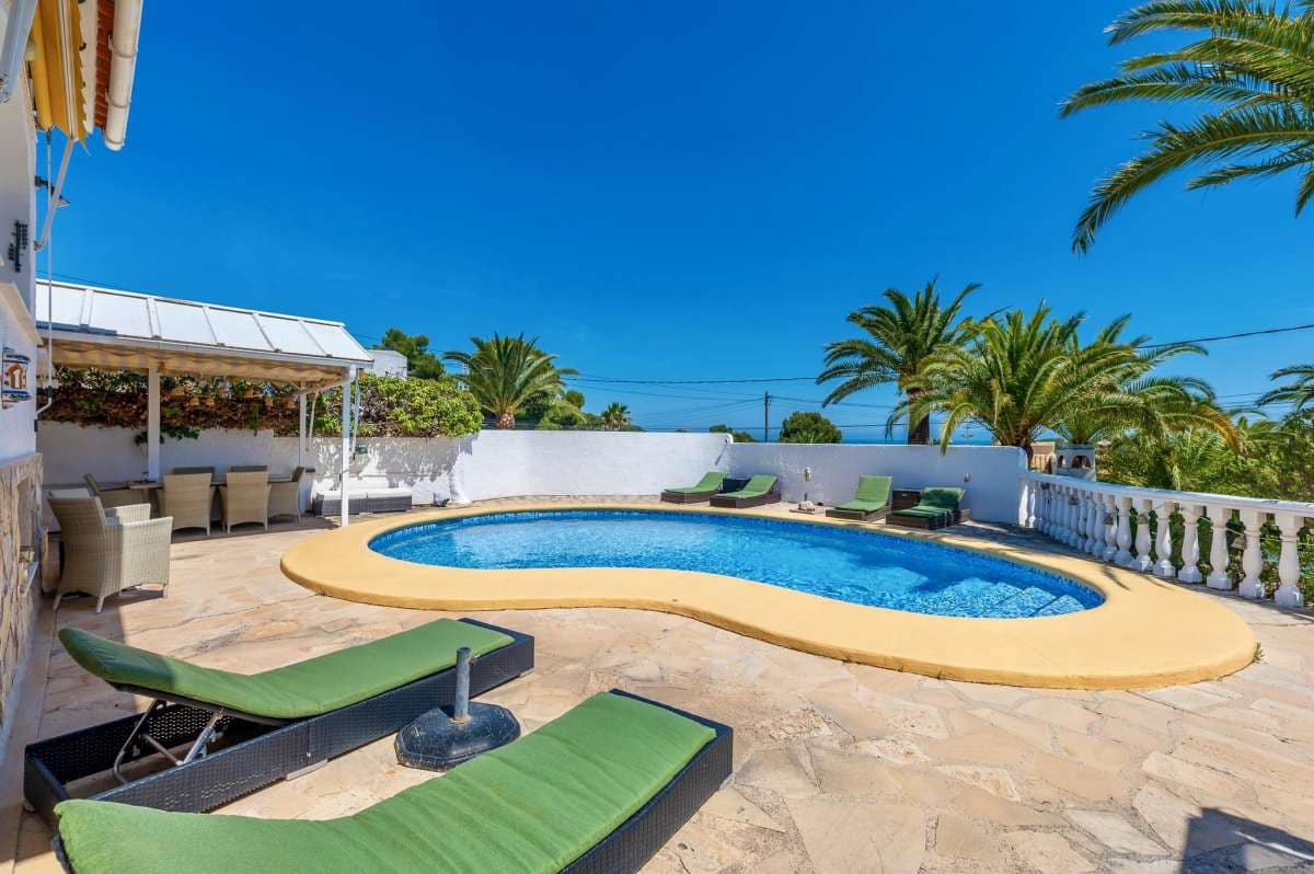3 slaapkamer Villa te koop in Moraira - € 915.000 (Ref: 9861003)
