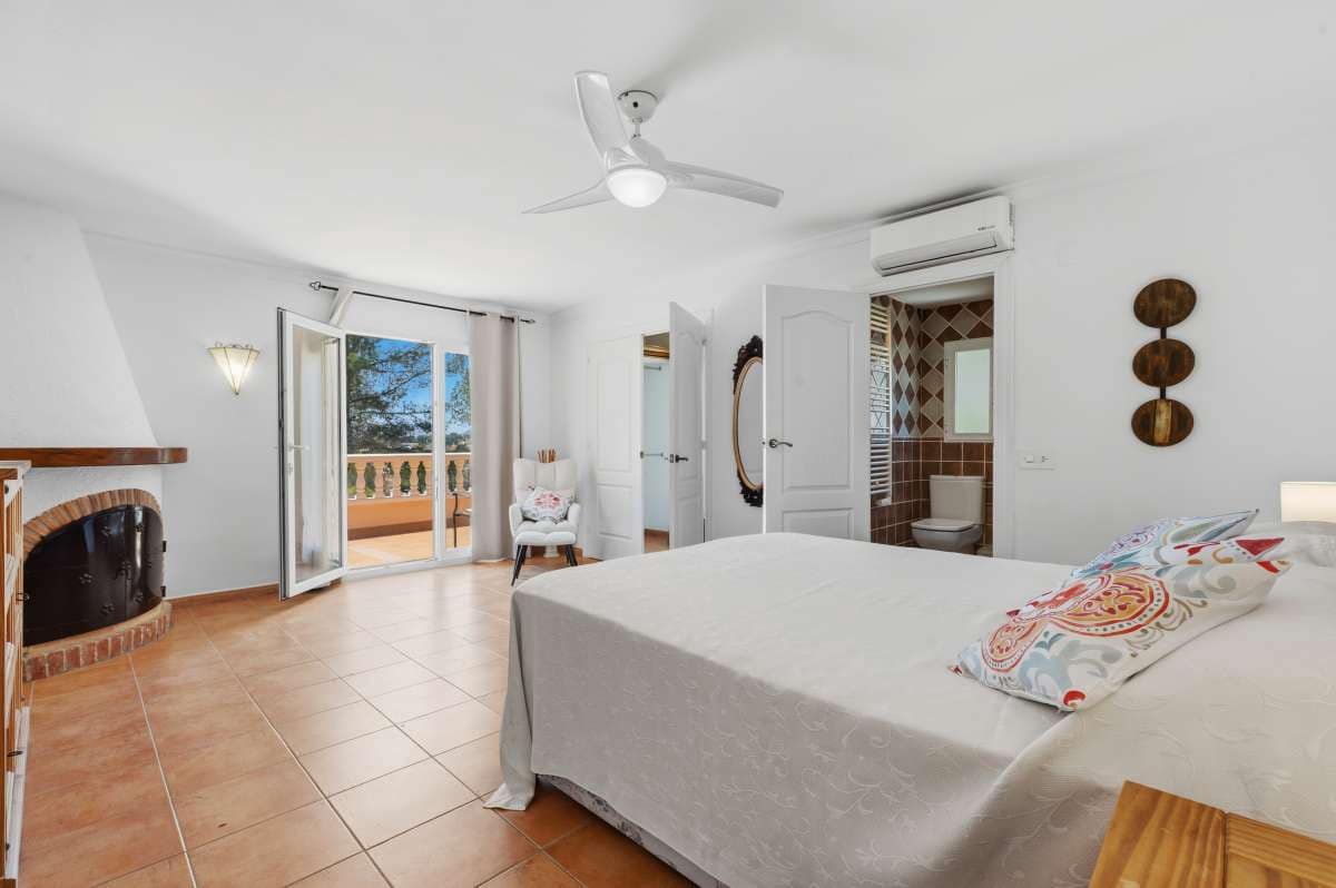 5 slaapkamer Villa te koop in Benissa - € 895.000 (Ref: 9861004)