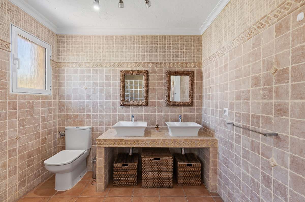 5 slaapkamer Villa te koop in Benissa - € 895.000 (Ref: 9861004)