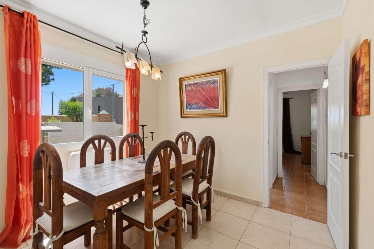 5 slaapkamer Villa te koop in Benissa - € 895.000 (Ref: 9861004)