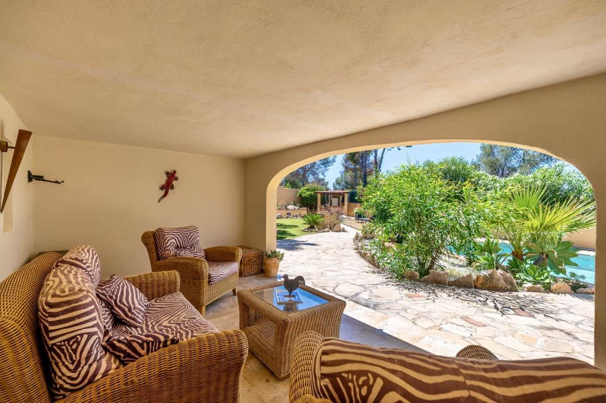 5 slaapkamer Villa te koop in Benissa - € 895.000 (Ref: 9861004)