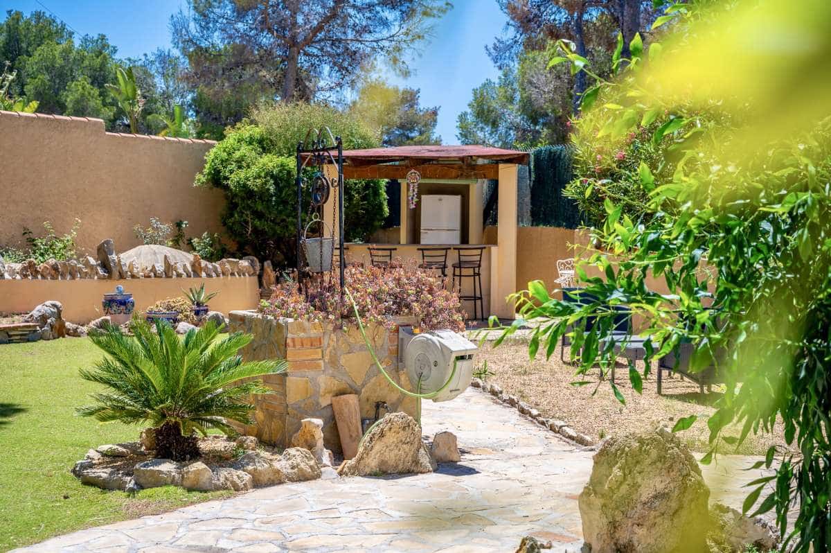 5 slaapkamer Villa te koop in Benissa - € 895.000 (Ref: 9861004)
