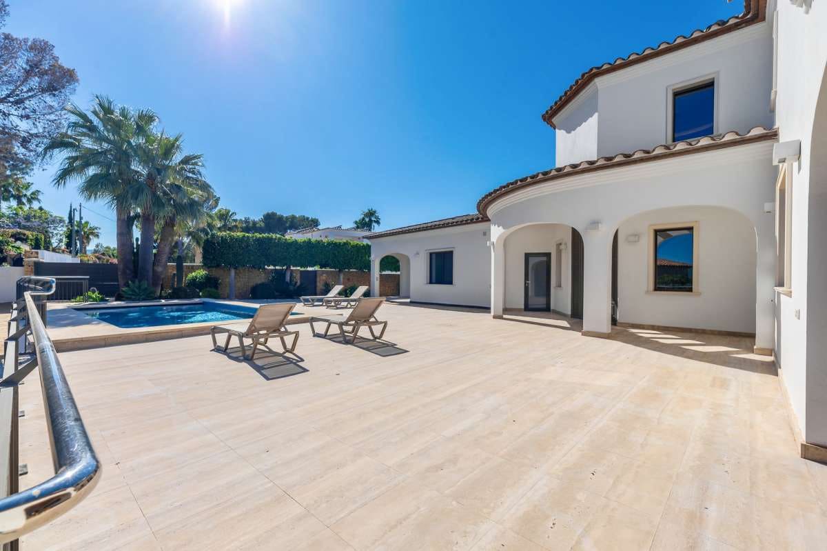 4 soveværelse Villa til salg i Moraira - € 3.300.000 (Ref: 9870394)