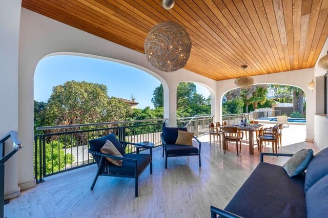 4 soveværelse Villa til salg i Moraira, Teulada-Moraira - € 3.300.000 (Ref: 9870394)